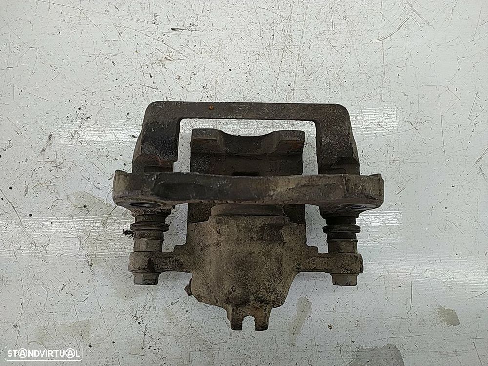 Pinça Tras Esquerda Hyundai Getz (Tb) - 3