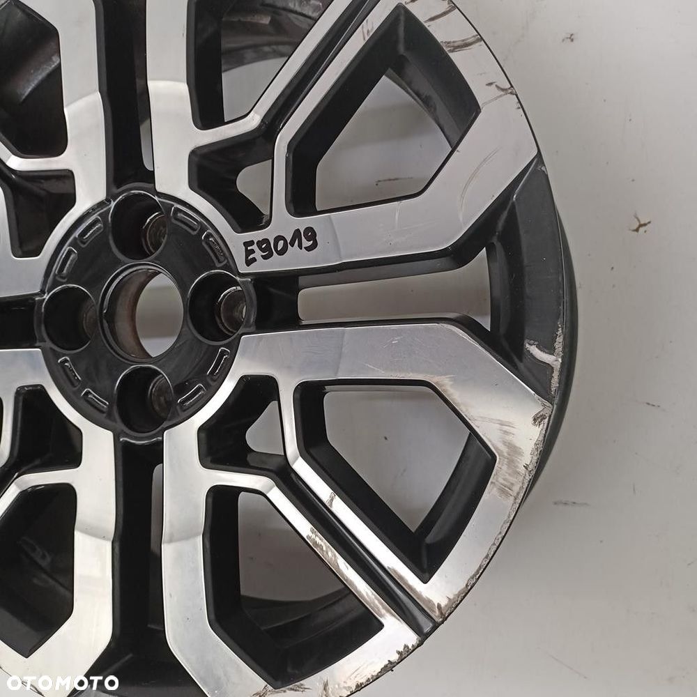 Alufelga 4x100 17 Twingo III GT 403009981R (E9019) - 3