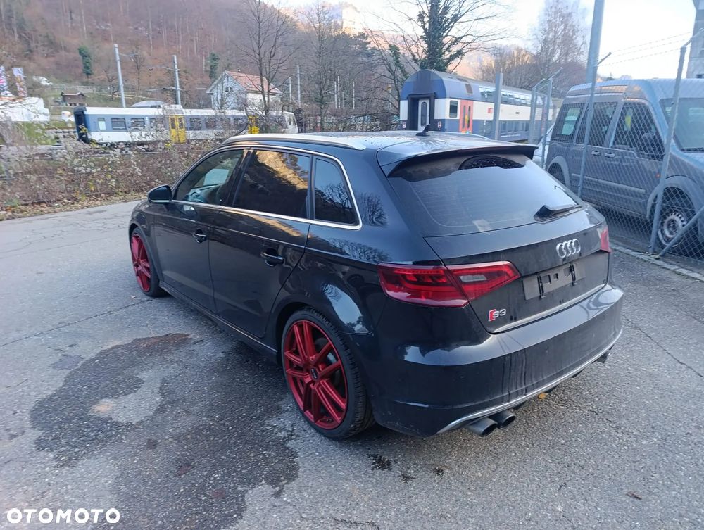 Audi S3 S tronic - 6