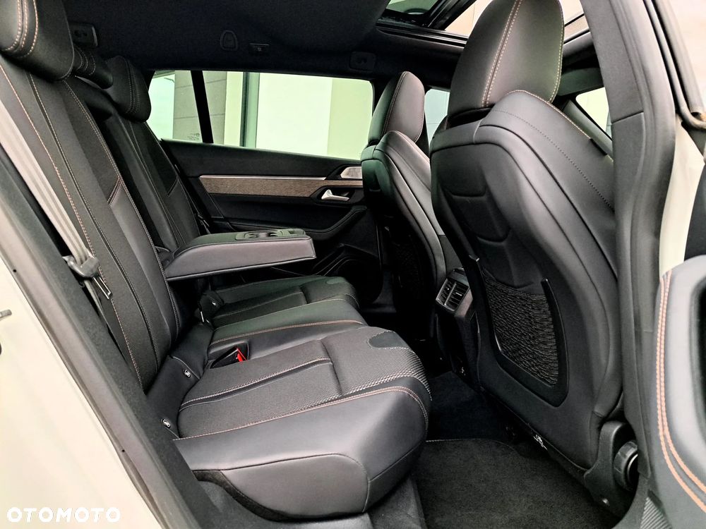 Peugeot 5008 - 23