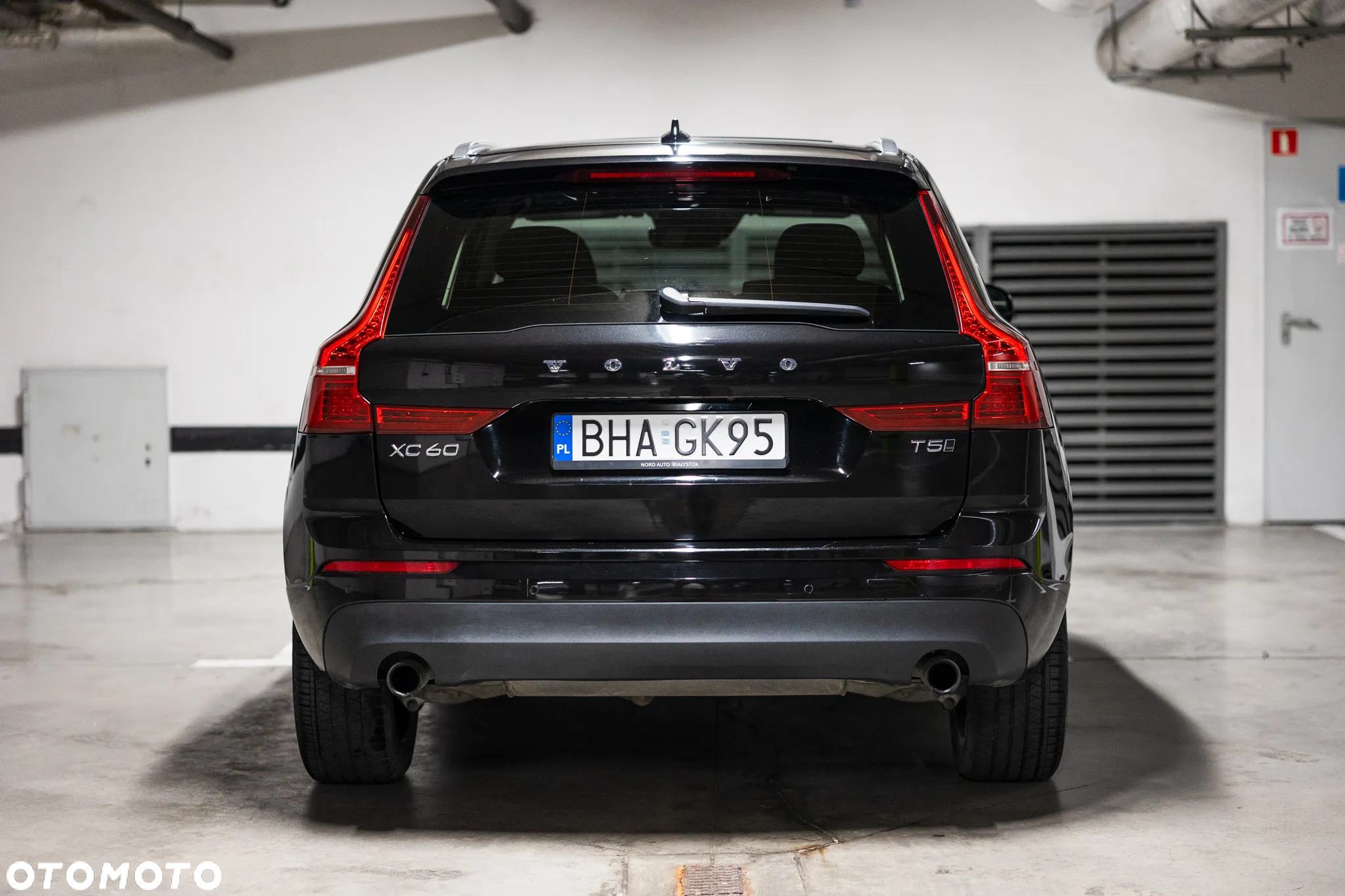 Volvo XC 60 B5 B AWD Ultimate Black Edition - 7