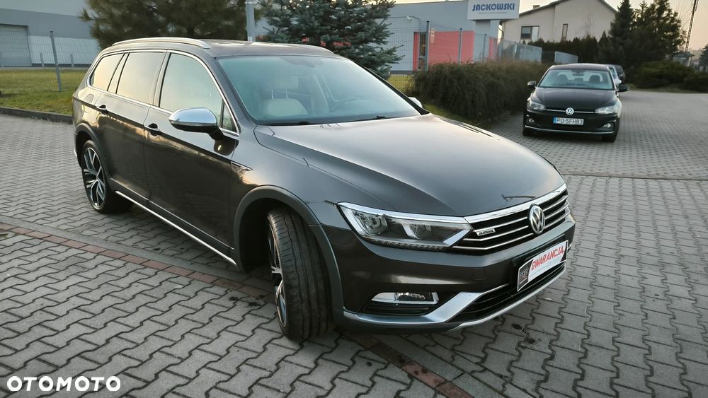 Volkswagen Passat Alltrack 2.0 TDI SCR 4Motion DSG (BMT) - 11