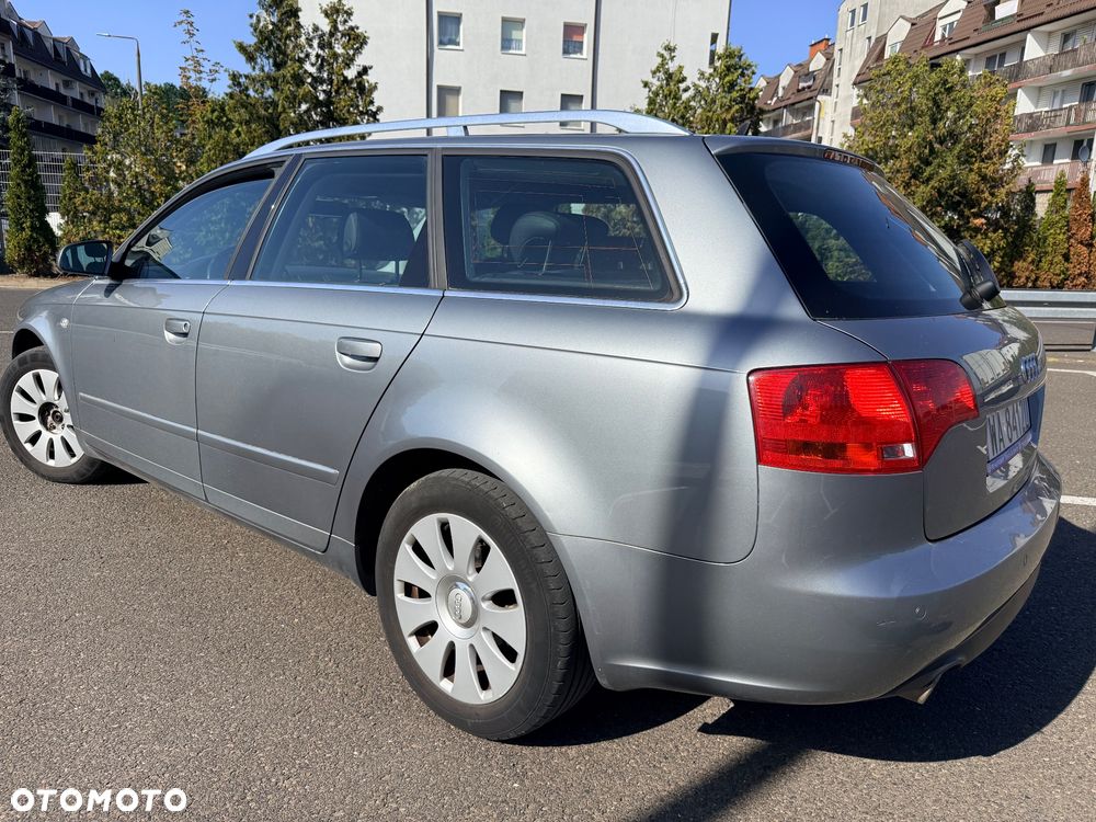 Audi A4 Avant - 12
