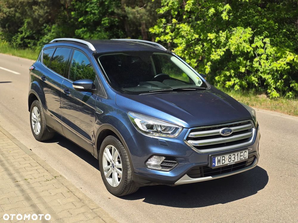 Ford Kuga 1.5 EcoBoost 2x4 Titanium - 12