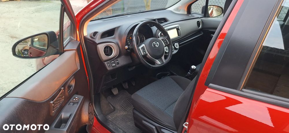 Toyota Yaris - 2