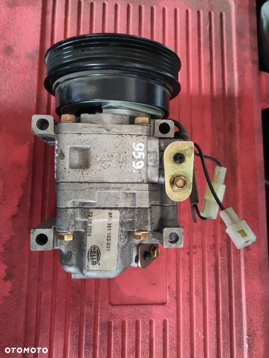 Sprężarka,kompresor klimatyzacji Mazda  8FK 351103031
