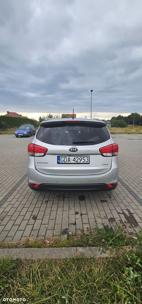 Kia Carens 1.7 CRDi L - 4