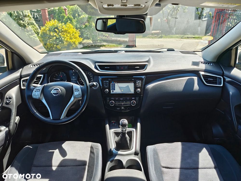 Nissan Qashqai 1.5 dCi N-Connecta - 8