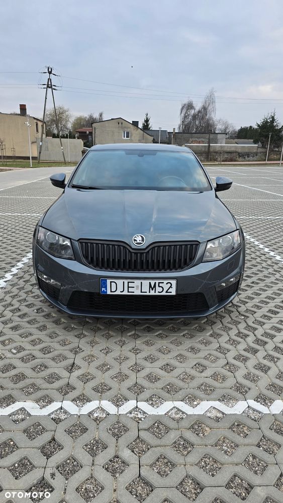 Skoda Octavia 2.0 TSI RS - 2