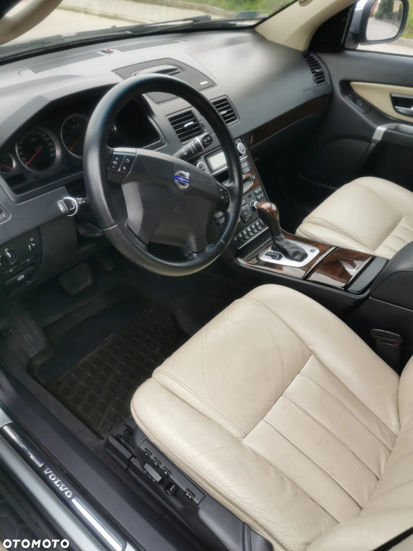 Volvo XC 90 4.4 V8 AWD Executive - 8