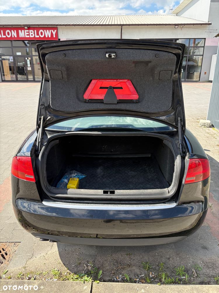 Audi A4 Limousine 2.0 TDI - 4