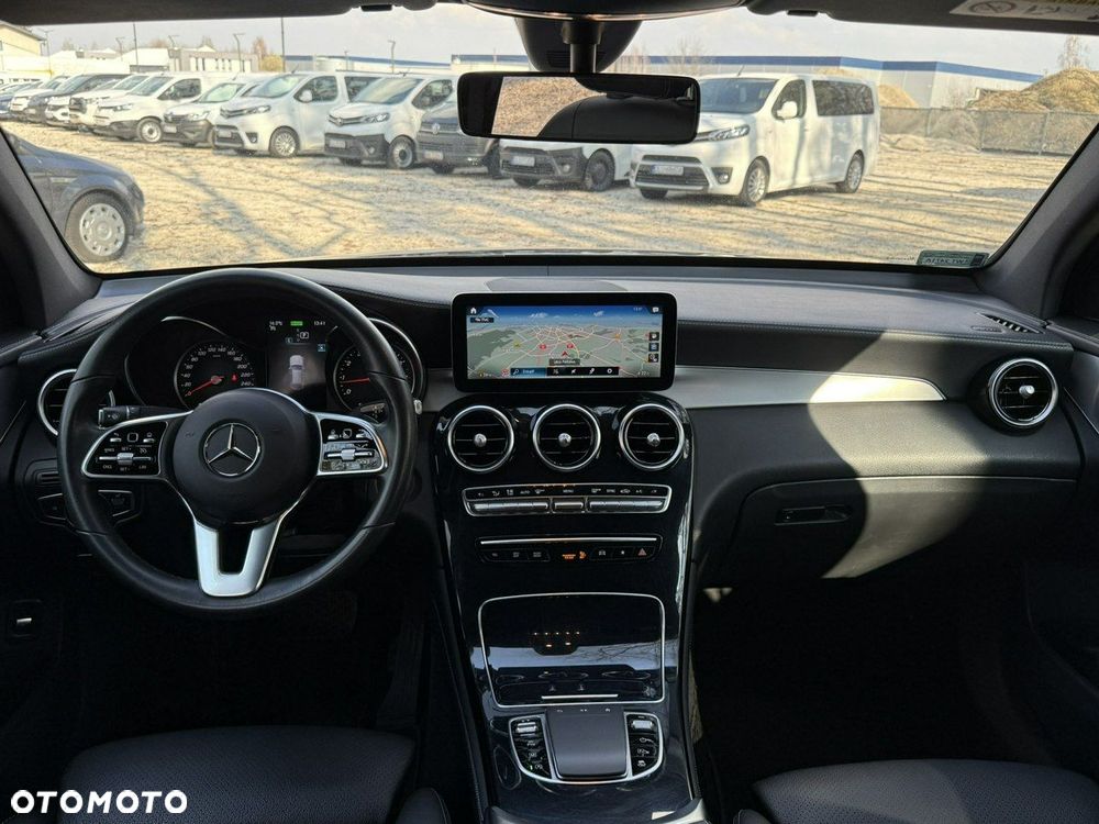 Mercedes-Benz GLC - 28