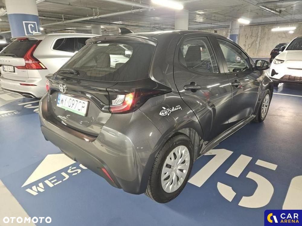 Toyota Yaris 1.5 Comfort - 4