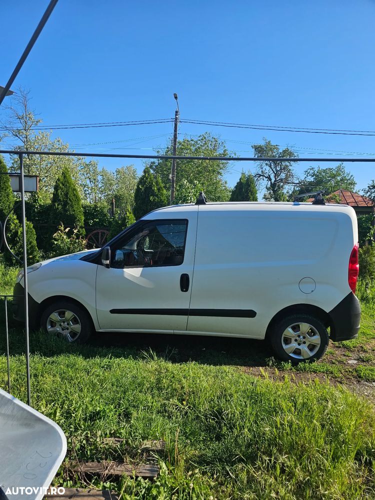 Opel COMBO - 2
