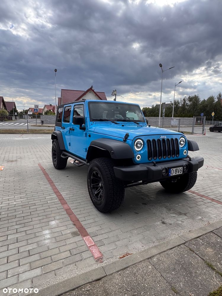 Jeep Wrangler - 2