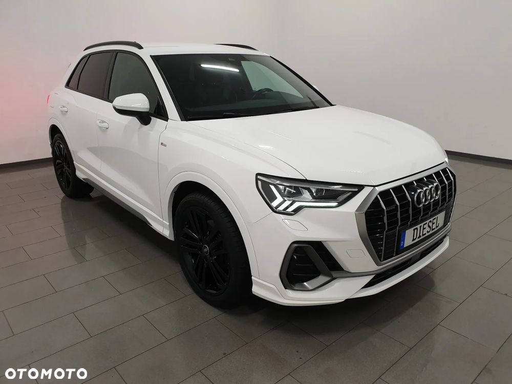 Audi Q3 40 TDI Quattro S Line S tronic - 3