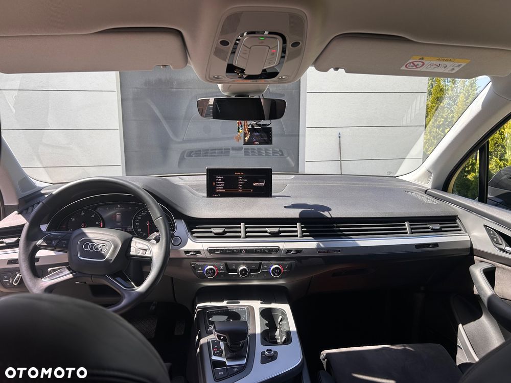 Audi Q7 - 15