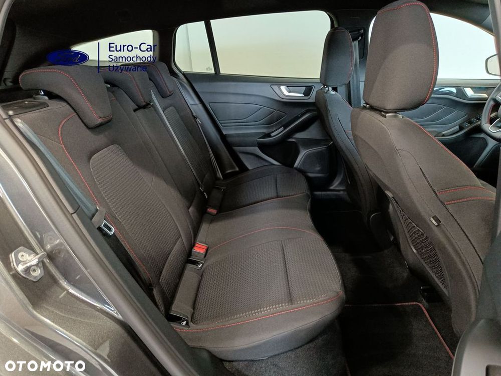 Ford Focus 1.0 EcoBoost mHEV ST-Line X - 28