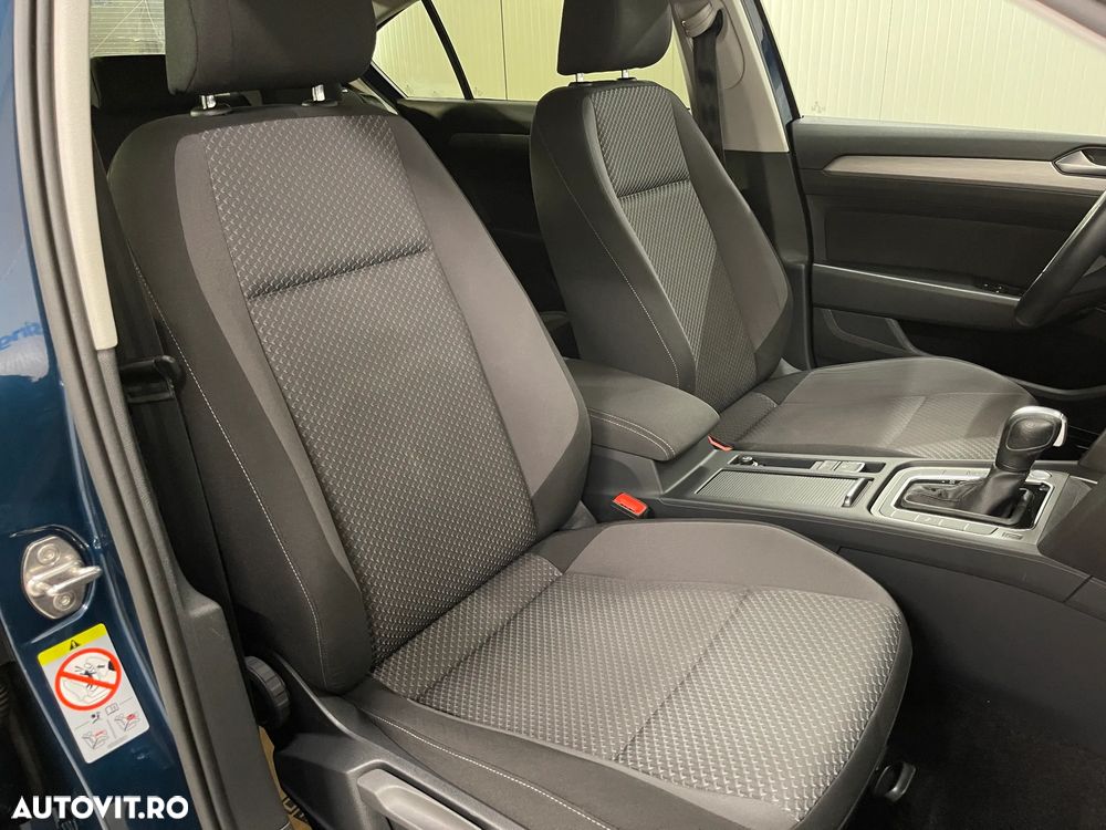 Volkswagen Passat 1.5 TSI ACT DSG Comfortline - 9
