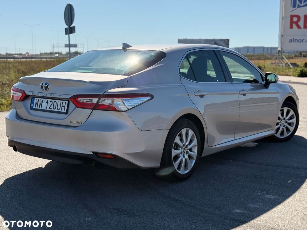 Toyota Camry 2.5 Hybrid Dynamic Force Executive e-CVT - 5