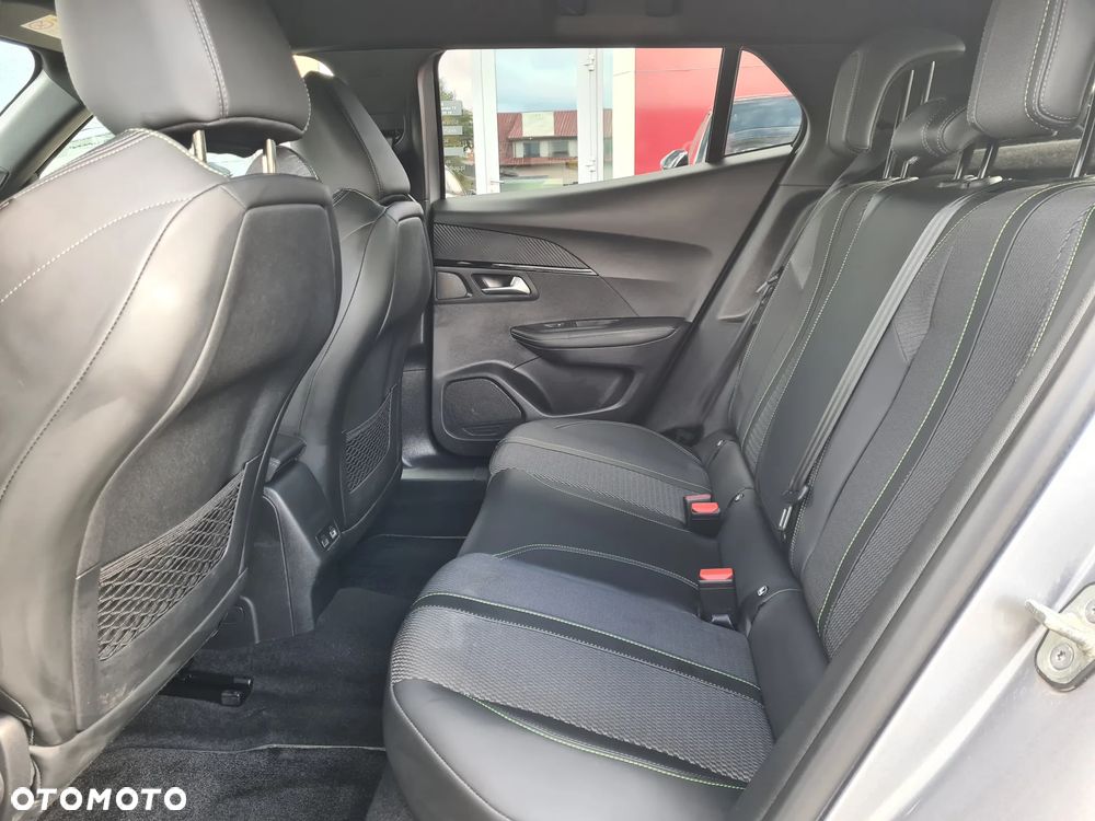 Peugeot 2008 1.2 PureTech GT S&S EAT8 - 21