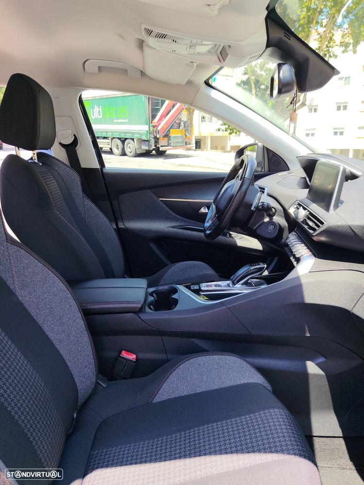 Peugeot 3008 BlueHDi 130 Stop & Start EAT8 Allure - 15