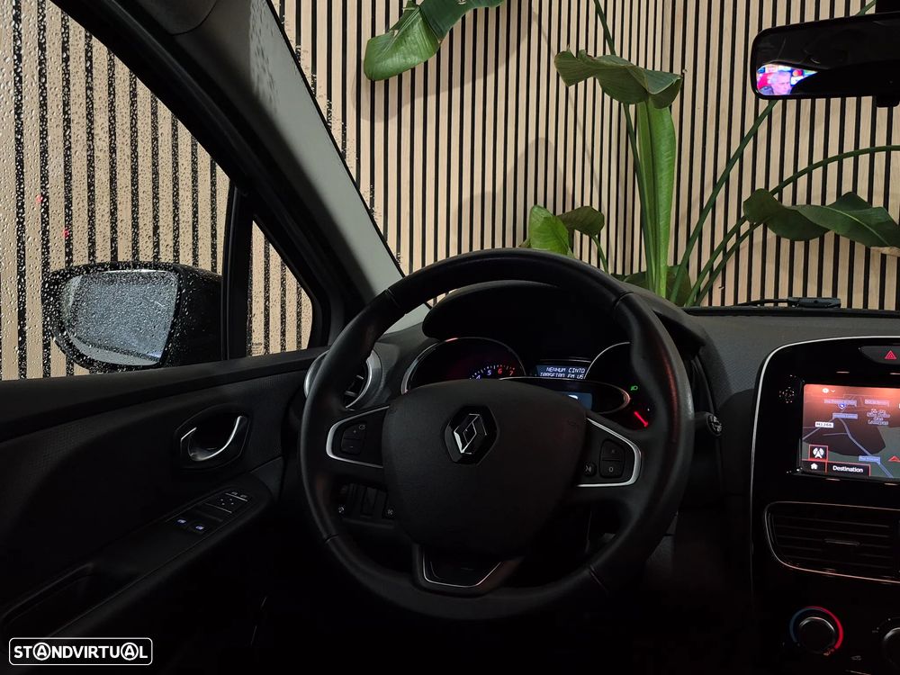 Renault Clio Sport Tourer 0.9 TCe Limited - 25