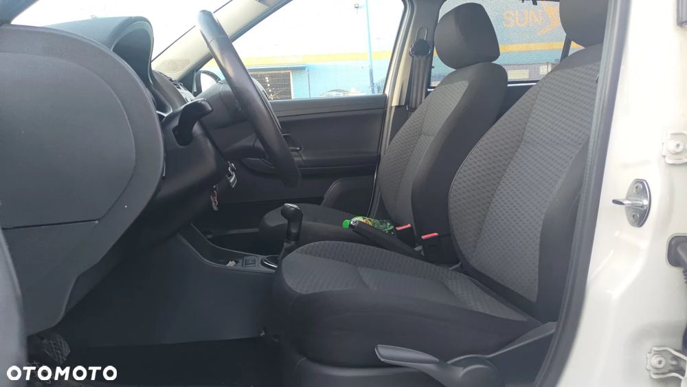Skoda Fabia 1.6 TDI DPF Ambition - 6