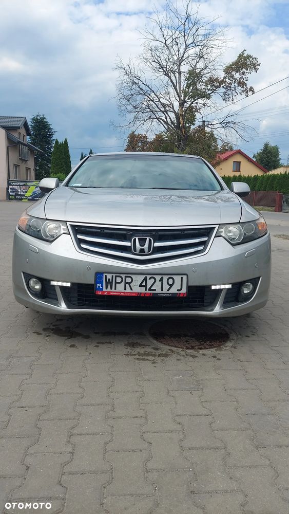 Honda Accord 2.0 Executive - 9