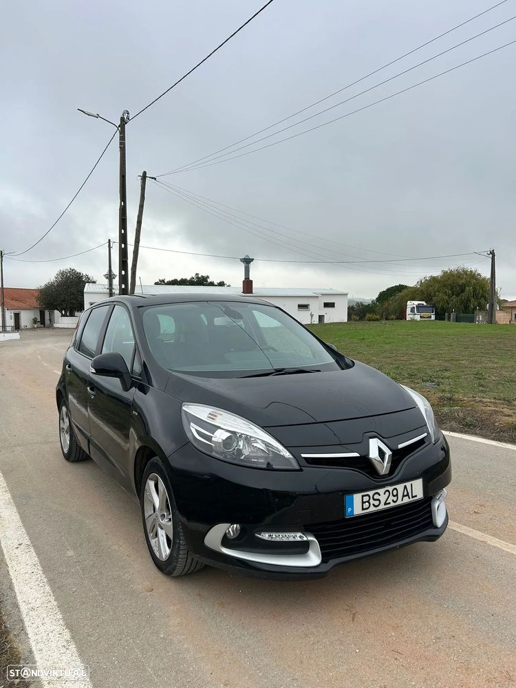 Renault Mégane Scénic - 1