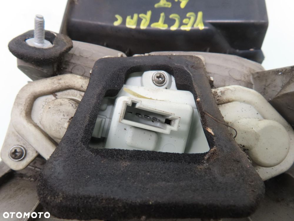 LAMPA LEWA TYLNA OPEL VECTRA C Kombi LIFT 24469461 - 2