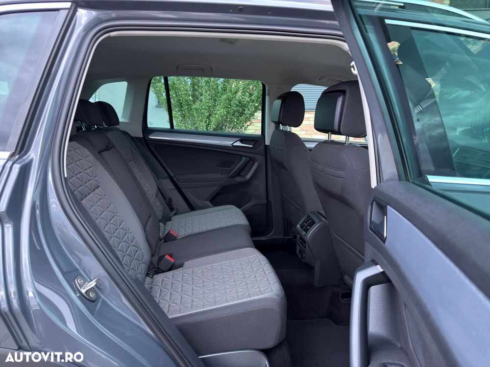 Volkswagen Tiguan - 13