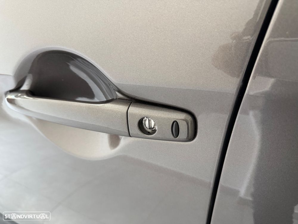 Mitsubishi ASX 1.6 DI-D Tokyo Edition - 33