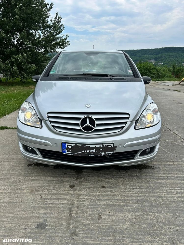 Mercedes-Benz B 200 - 9