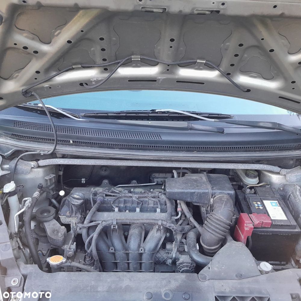 Mitsubishi Colt - 13