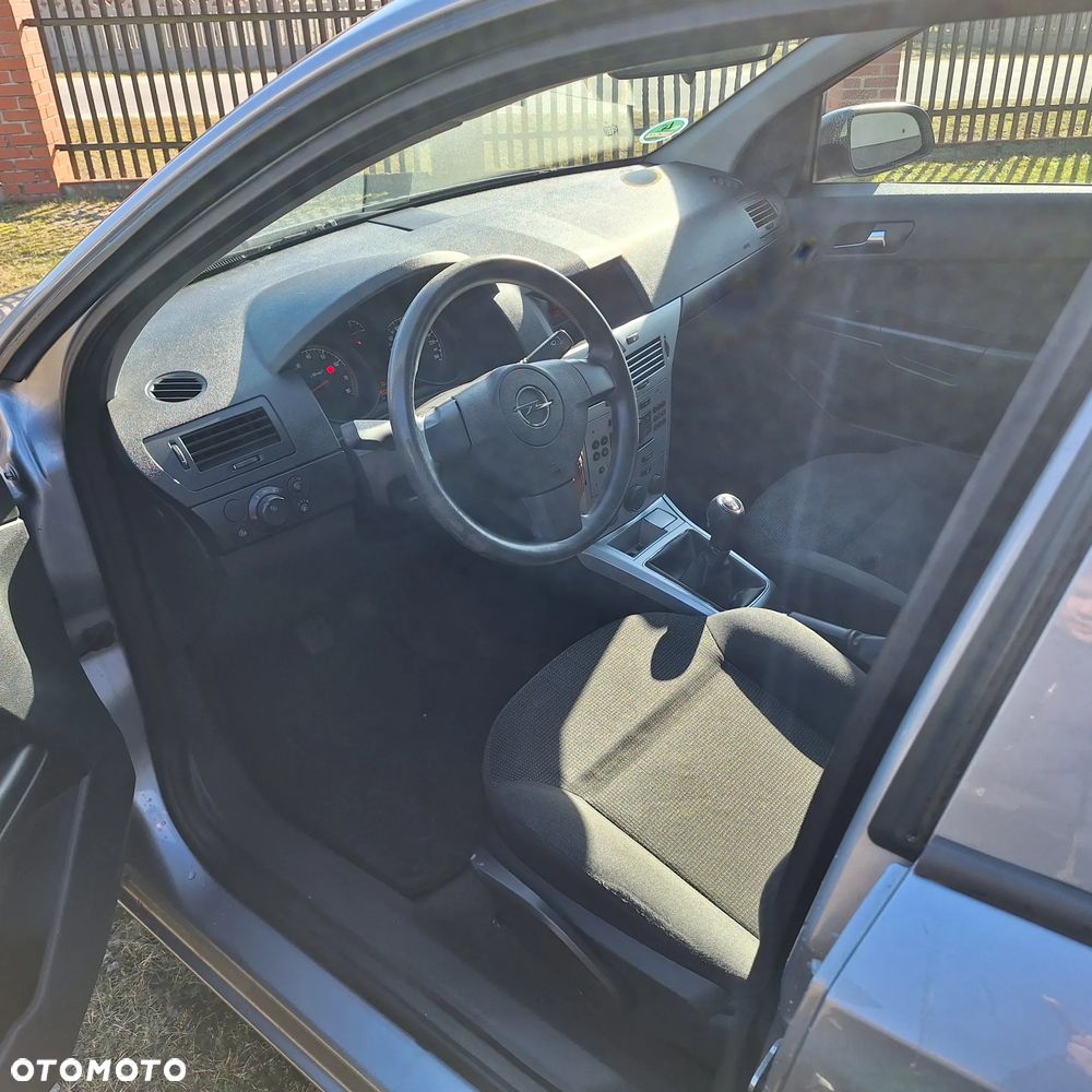 Opel Astra - 17