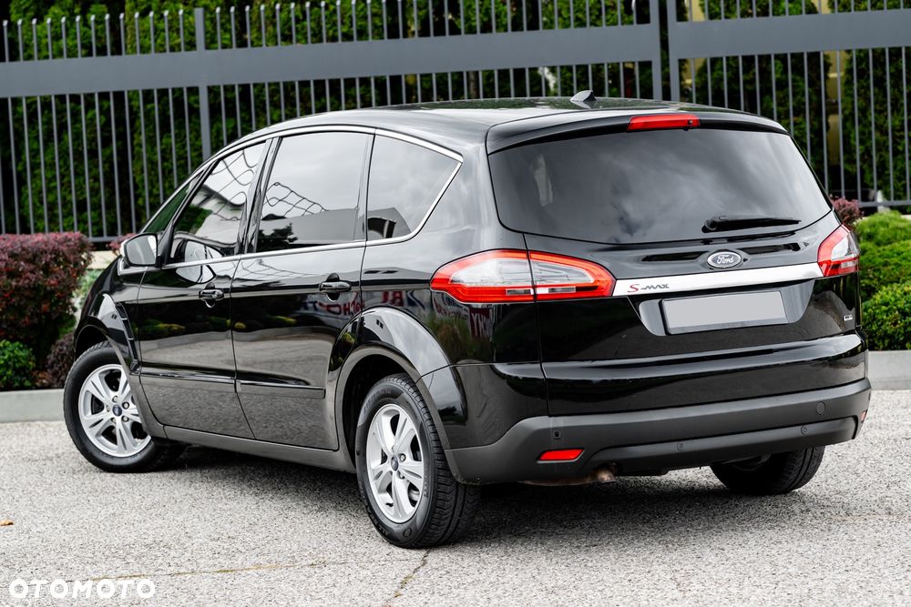 Ford S-Max 2.0 TDCi DPF Ambiente - 10