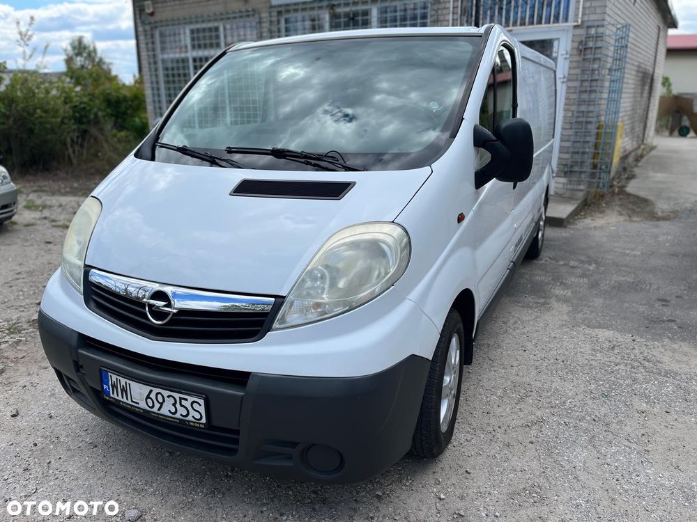 Opel Vivaro L2H1 2.0 diesel - 2
