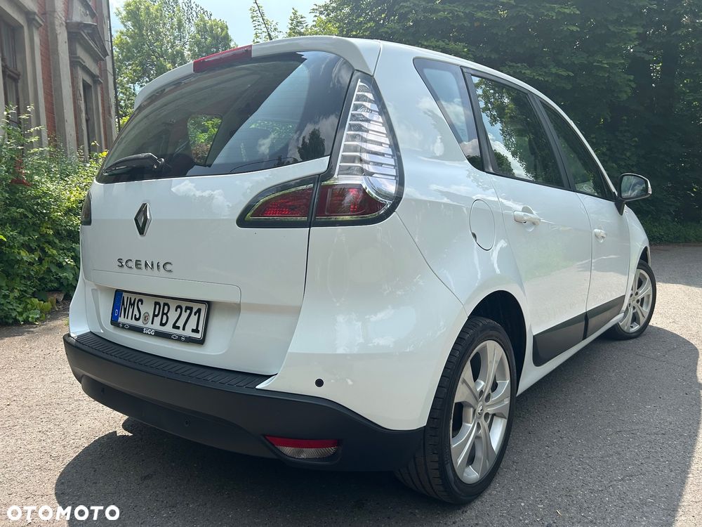 Renault Scenic 1.6 16V 110 TomTom Edition - 4
