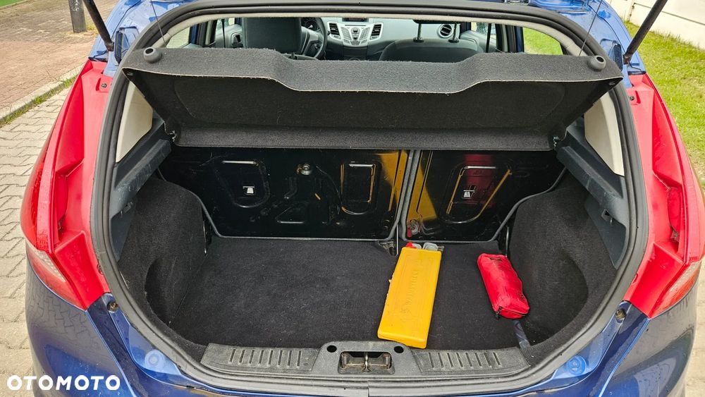 Ford Fiesta 1.25 Gold X EU5 - 8