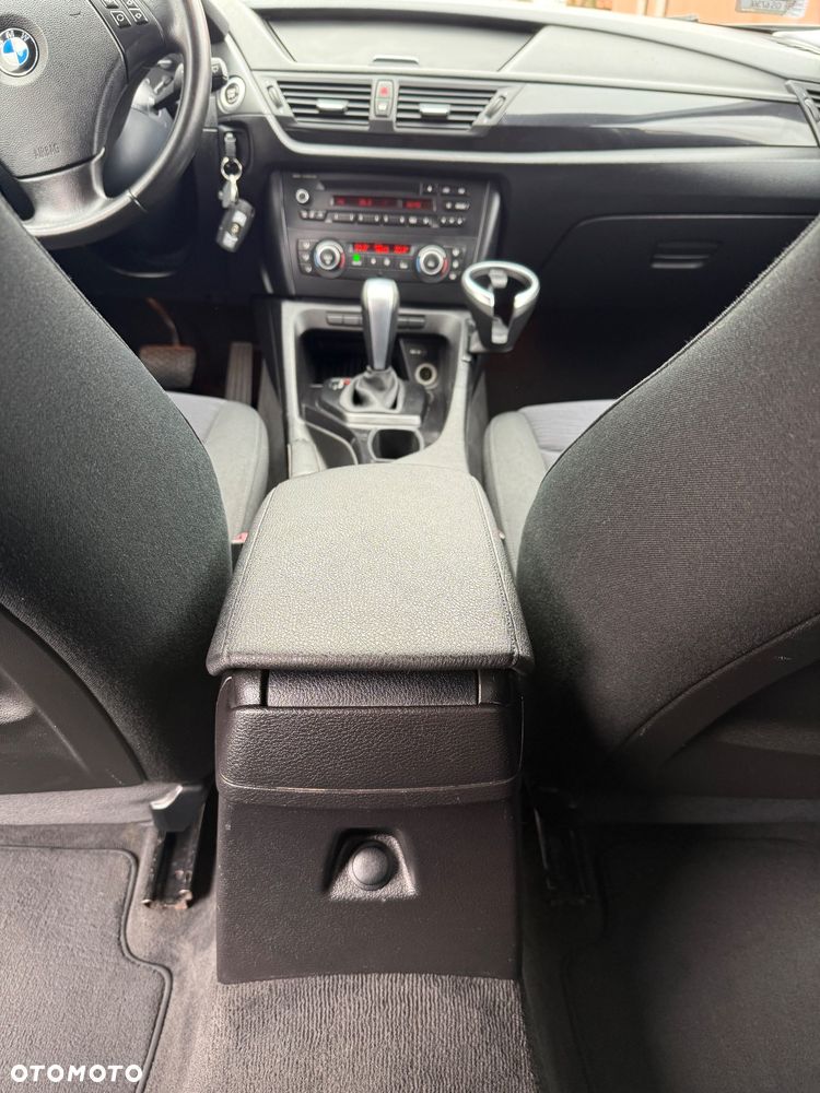 BMW X1 sDrive18d - 19