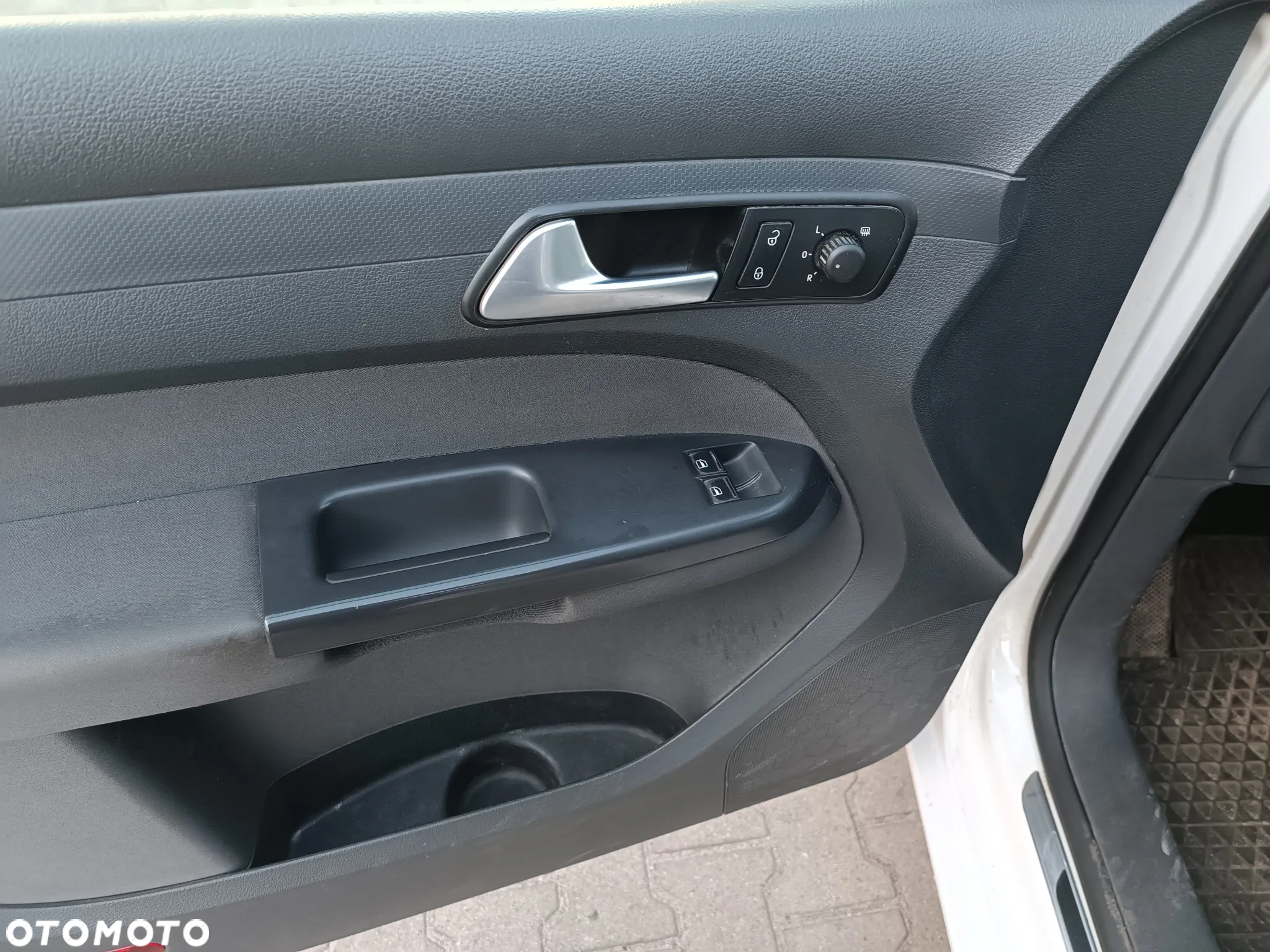 Volkswagen Caddy 1.6 TDI (5-Si.) Edition 30 - 9