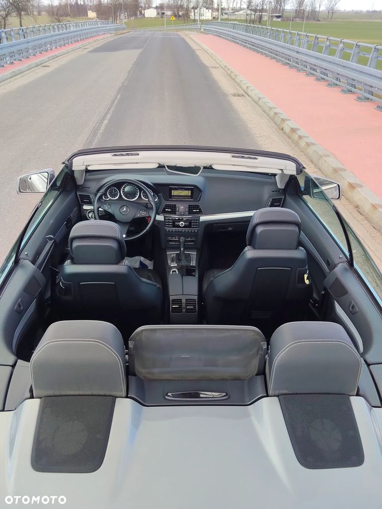 Mercedes-Benz Klasa E 220 CDI DPF BlueEFFICIENCY Automatik Avantgarde - 6