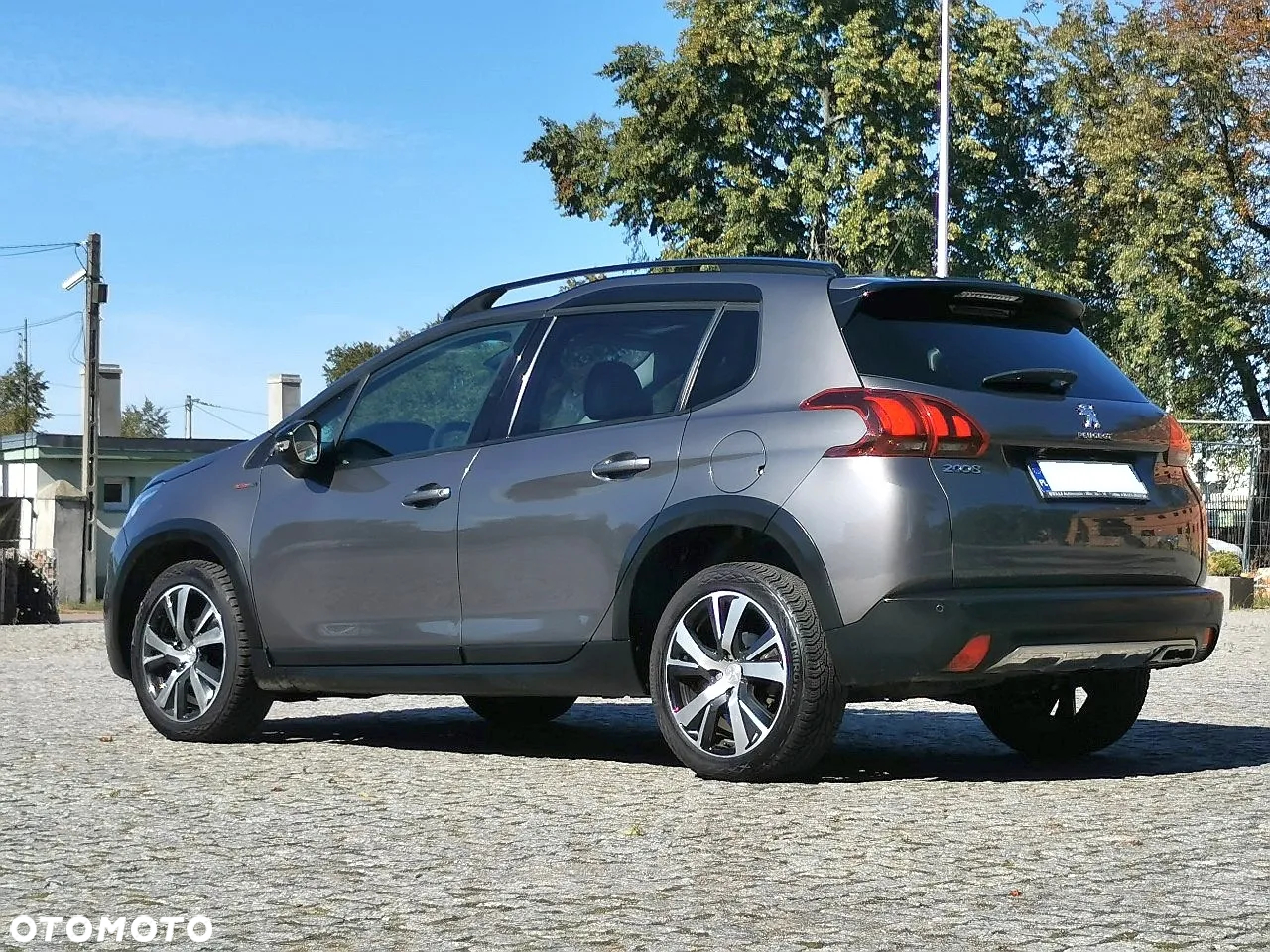Peugeot 2008 1.5 BlueHDi GT Line S&S - 8