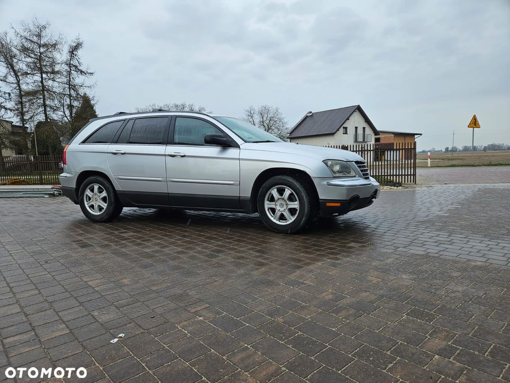 Chrysler Pacifica - 2