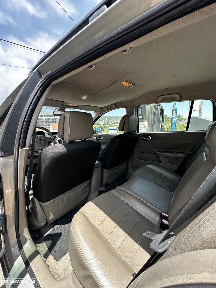 Renault Mégane Break 1.5 dCi Confort - 10