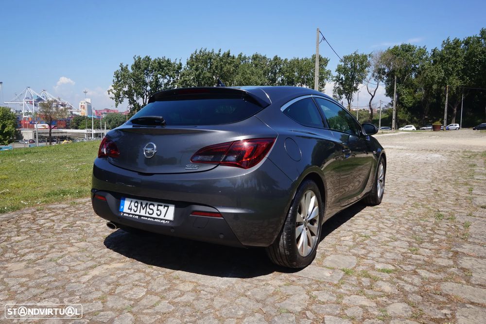 Opel Astra GTC 1.4 Turbo ecoFLEX S&S - 12