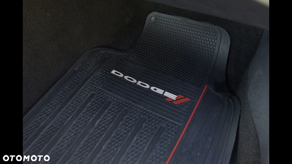 Dodge Charger - 11