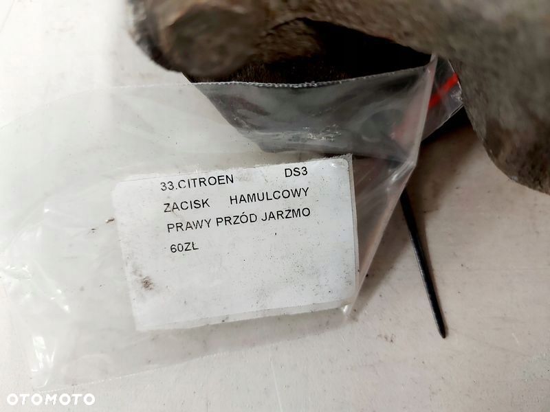 citroen ds3 1.6 hdi zacisk hamulcowy hamulca prawy przód przedni jarzmo - 4