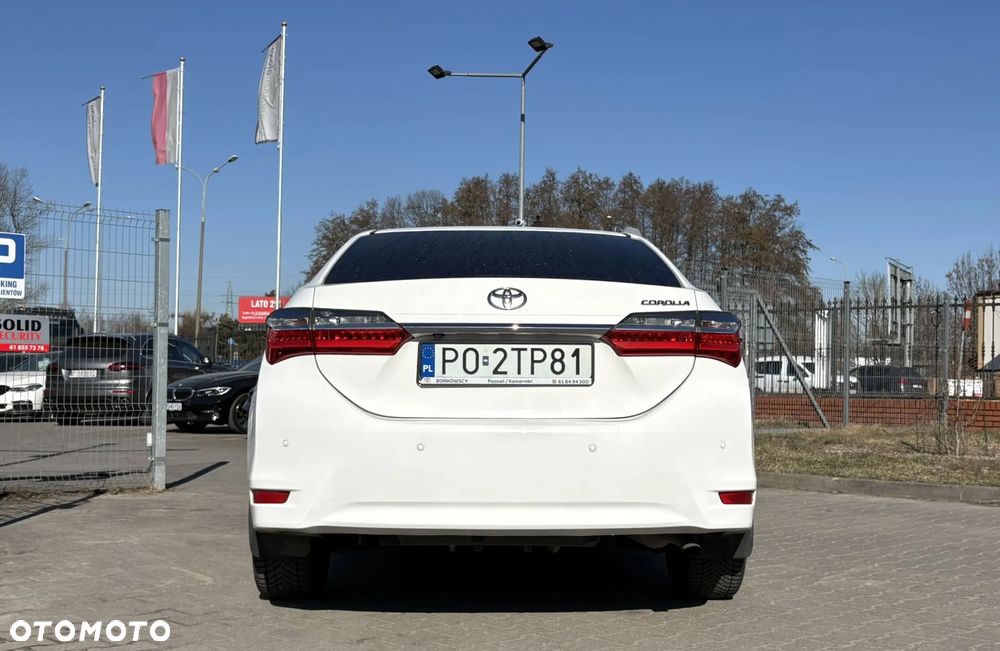 Toyota Corolla 1.6 Comfort - 7